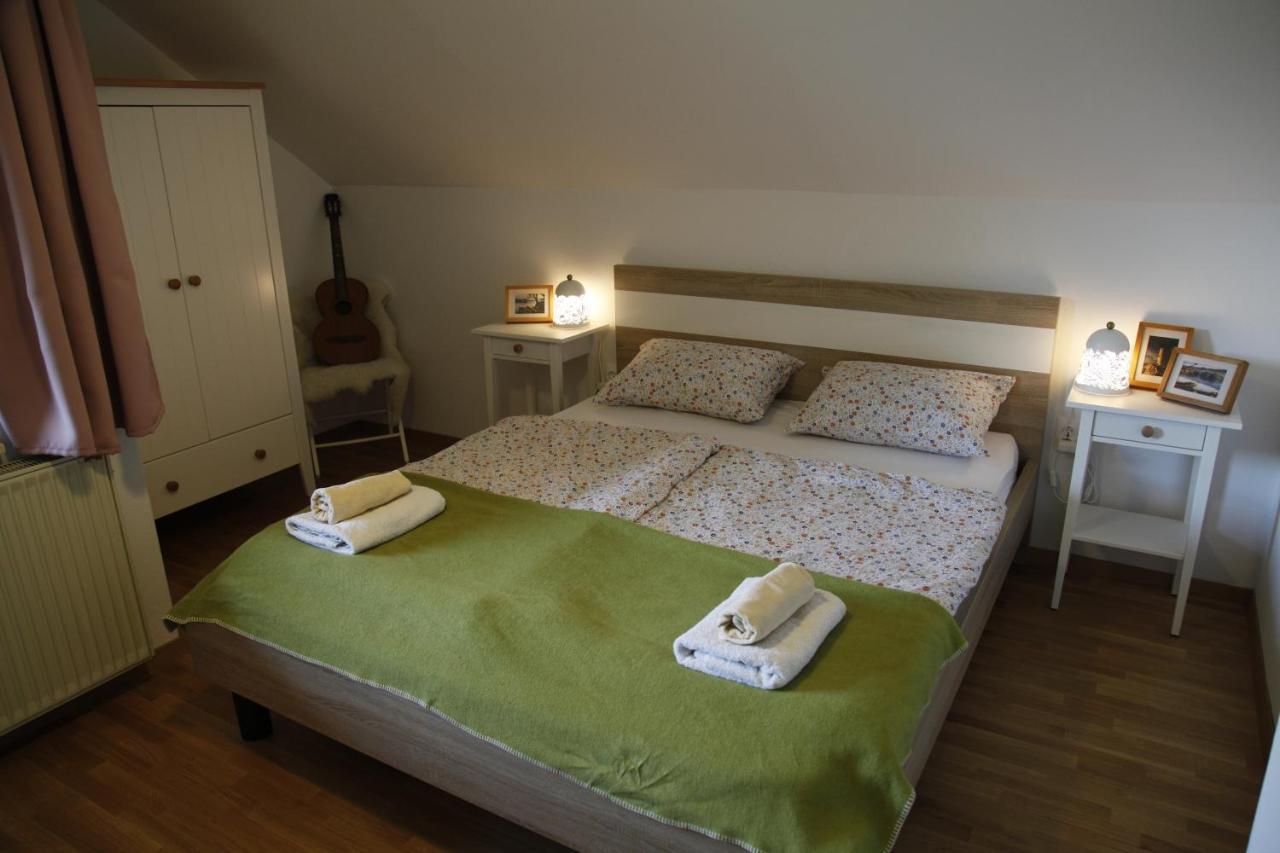 Family Apartment On Repecnik Farm In Gorje, Bled زغورنجي المظهر الخارجي الصورة